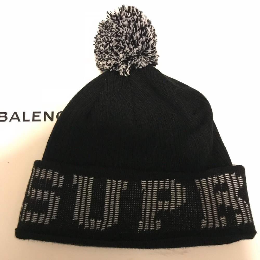 Supreme beanie